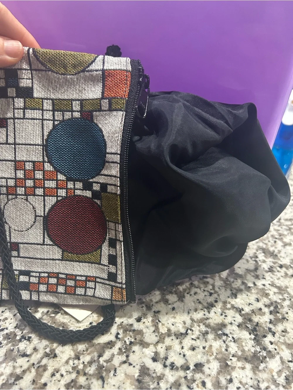 Frank Lloyd Wright Geometric Tapestry Crossbody - Coonley Playhouse - Picture 6 of 6